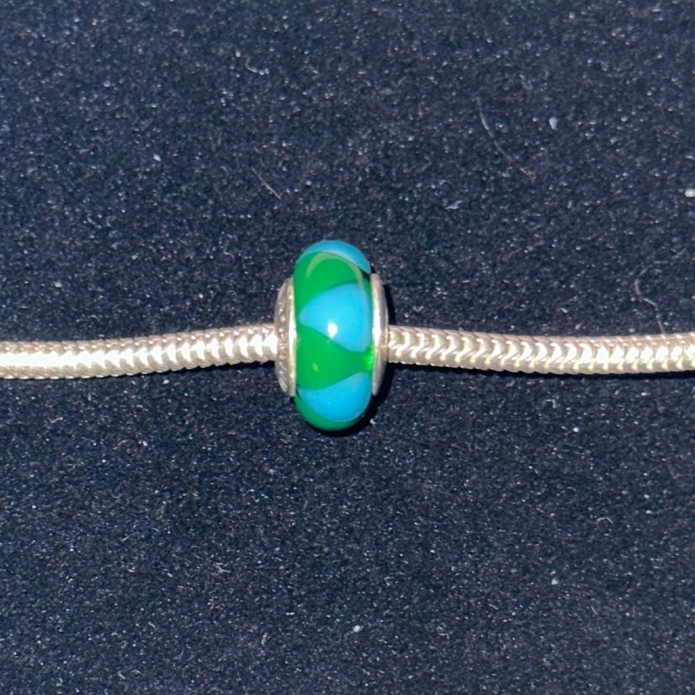 Pandora “Captivating Green” Murano Brad